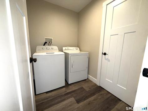 46 Kneen St Extension Shelton CT 06484