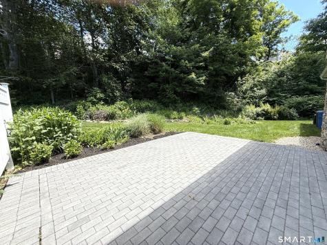 46 Kneen St Extension Shelton CT 06484