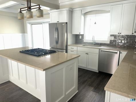 46 Kneen St Extension Shelton CT 06484