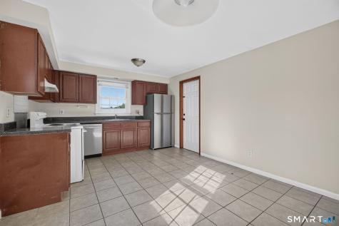 27 Manila Avenue Woodbridge CT 06525