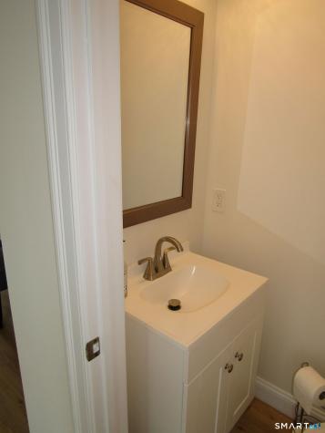 90 Swan Avenue Old Lyme CT 06371