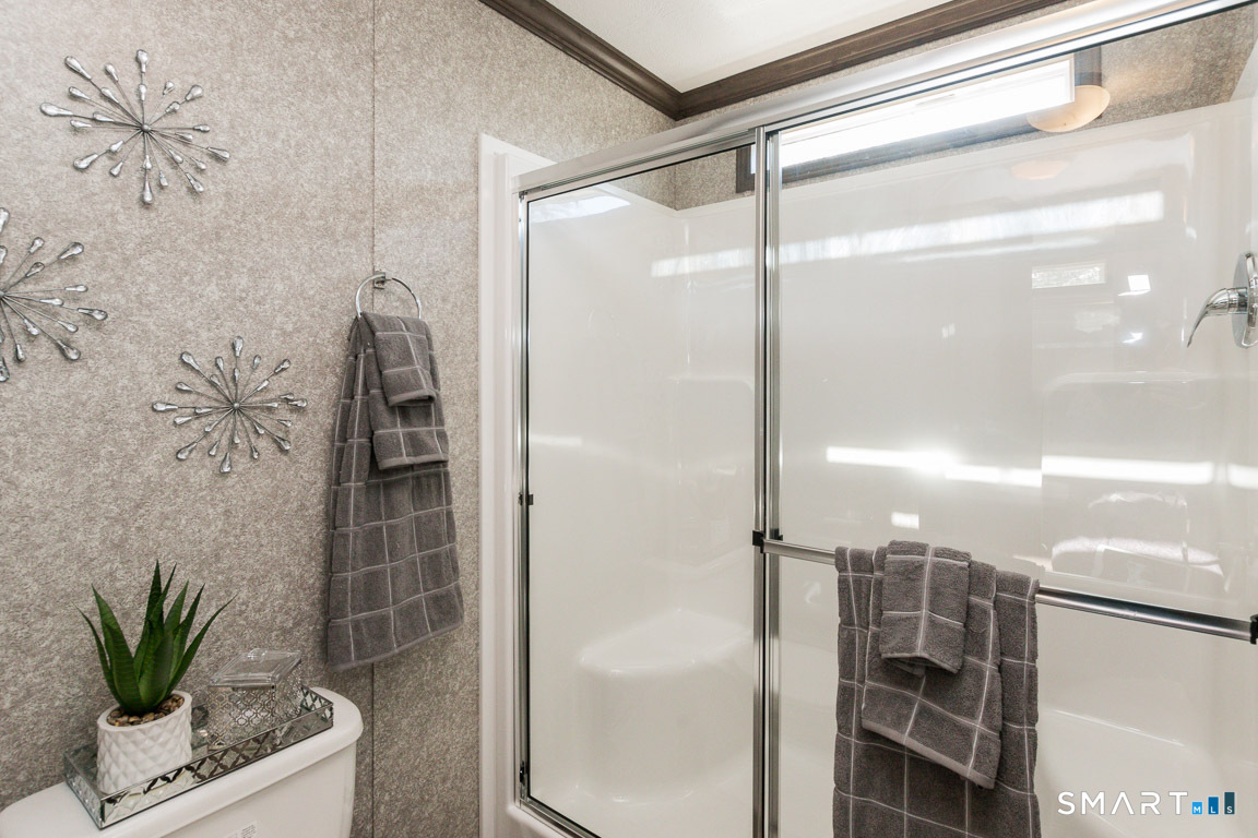 111 Clark Lane Waterford CT 06385