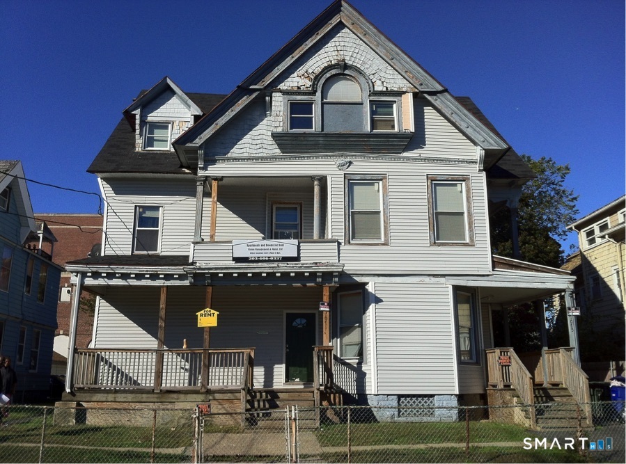 1071 Iranistan Avenue Bridgeport CT 06604