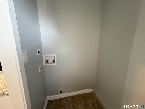 39 Pawtucket Street Hartford CT 06114