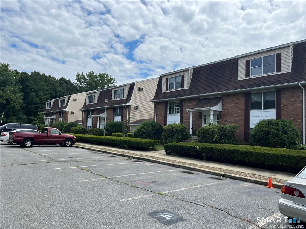 302 Boston Post Road Waterford CT 06385