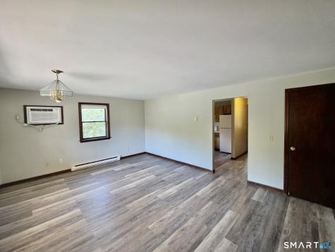 302 Boston Post Road Waterford CT 06385