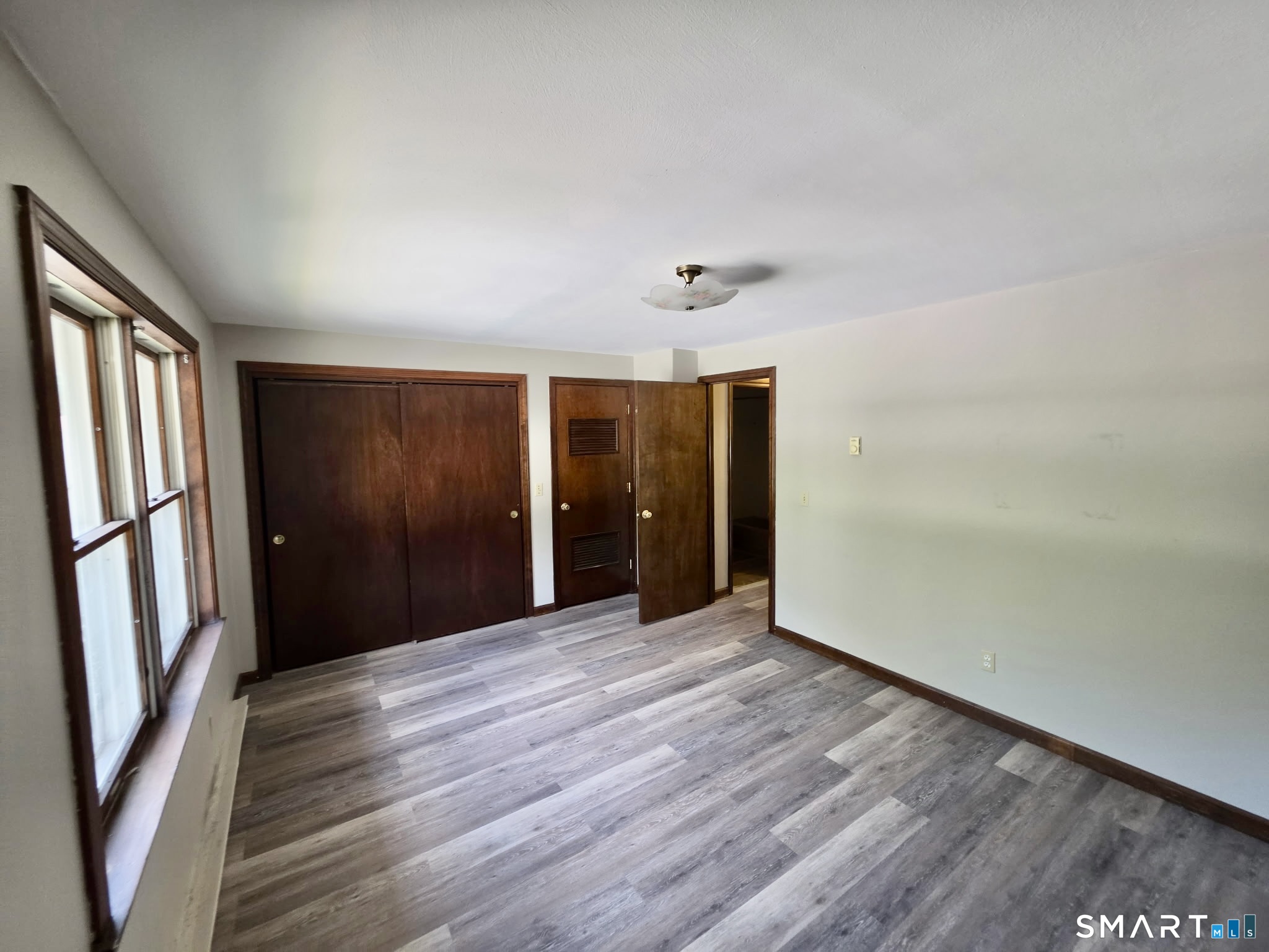 302 Boston Post Road Waterford CT 06385