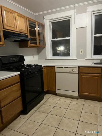 10 Bank Street Manchester CT 06040