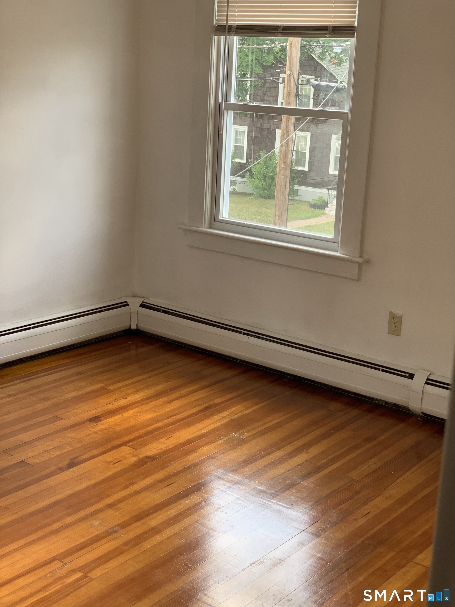10 Bank Street Manchester CT 06040