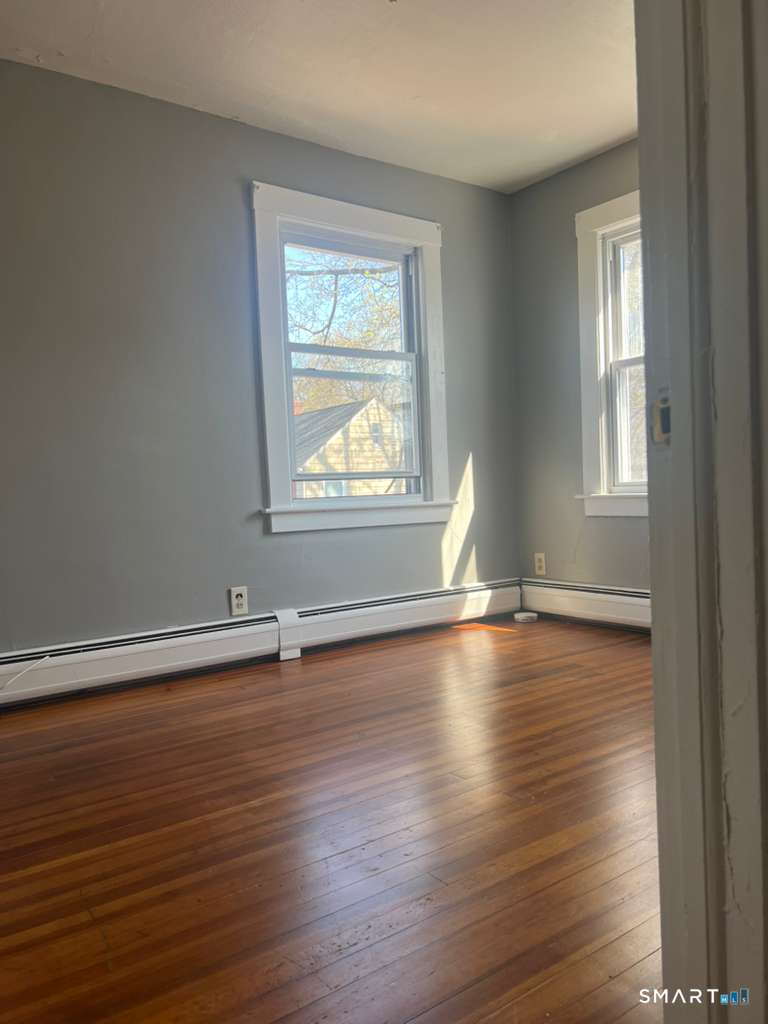 10 Bank Street Manchester CT 06040