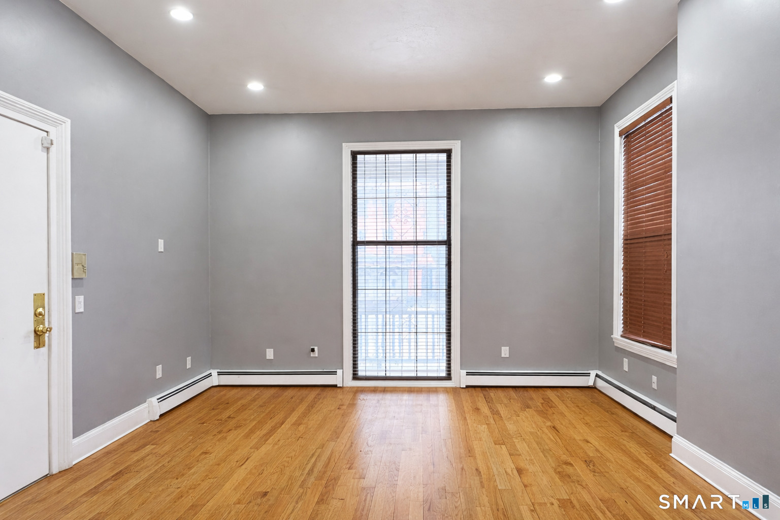 23 Charter Oak Place Hartford CT 06106