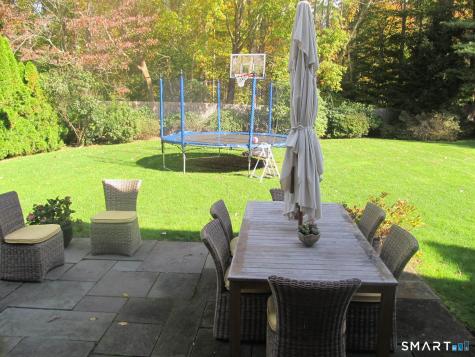 47 Barringer Road Darien CT 06820
