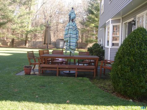 47 Barringer Road Darien CT 06820