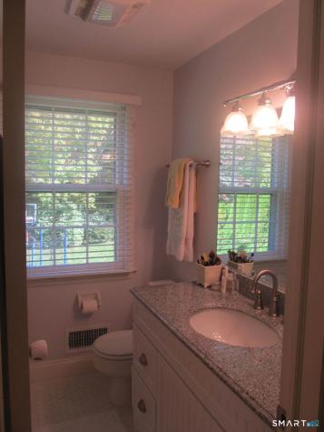 47 Barringer Road Darien CT 06820