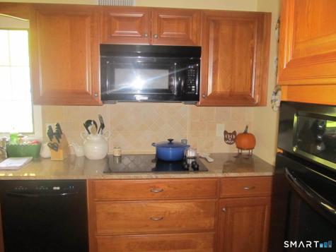 47 Barringer Road Darien CT 06820