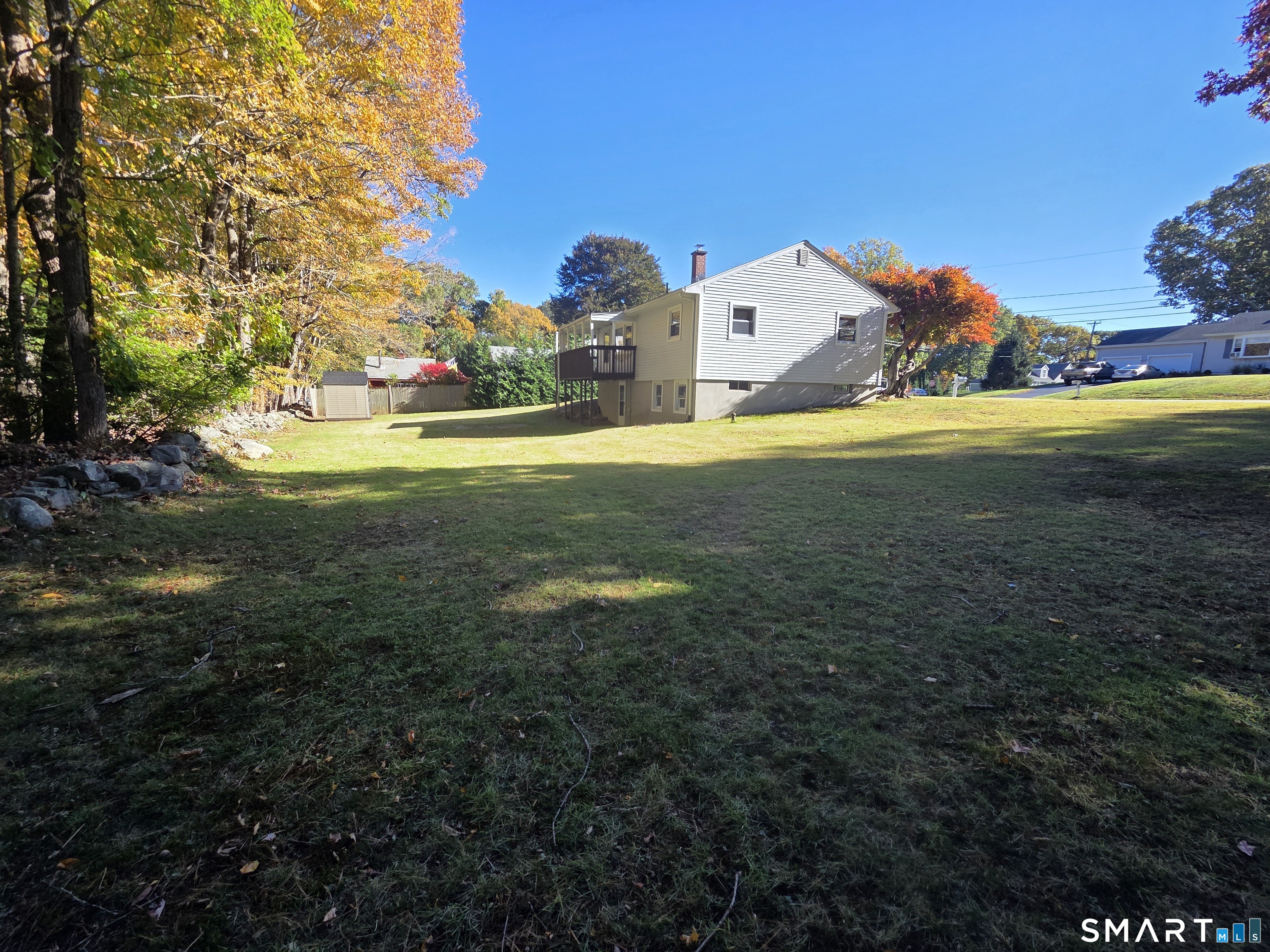 5 Liberty Road Montville CT 06370