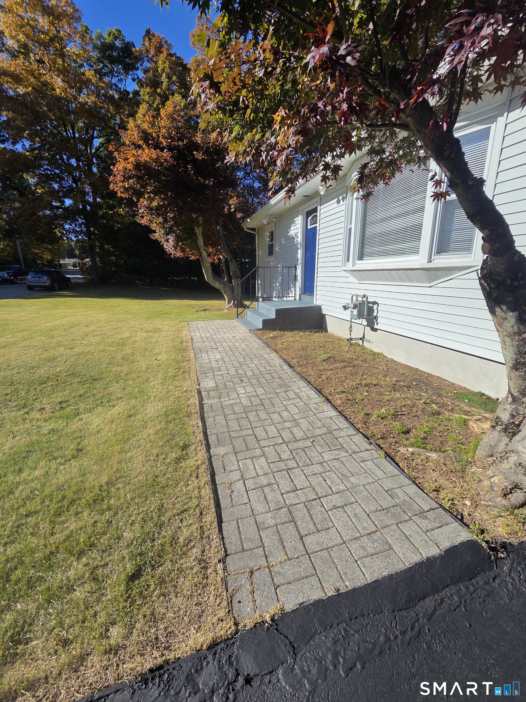 5 Liberty Road Montville CT 06370