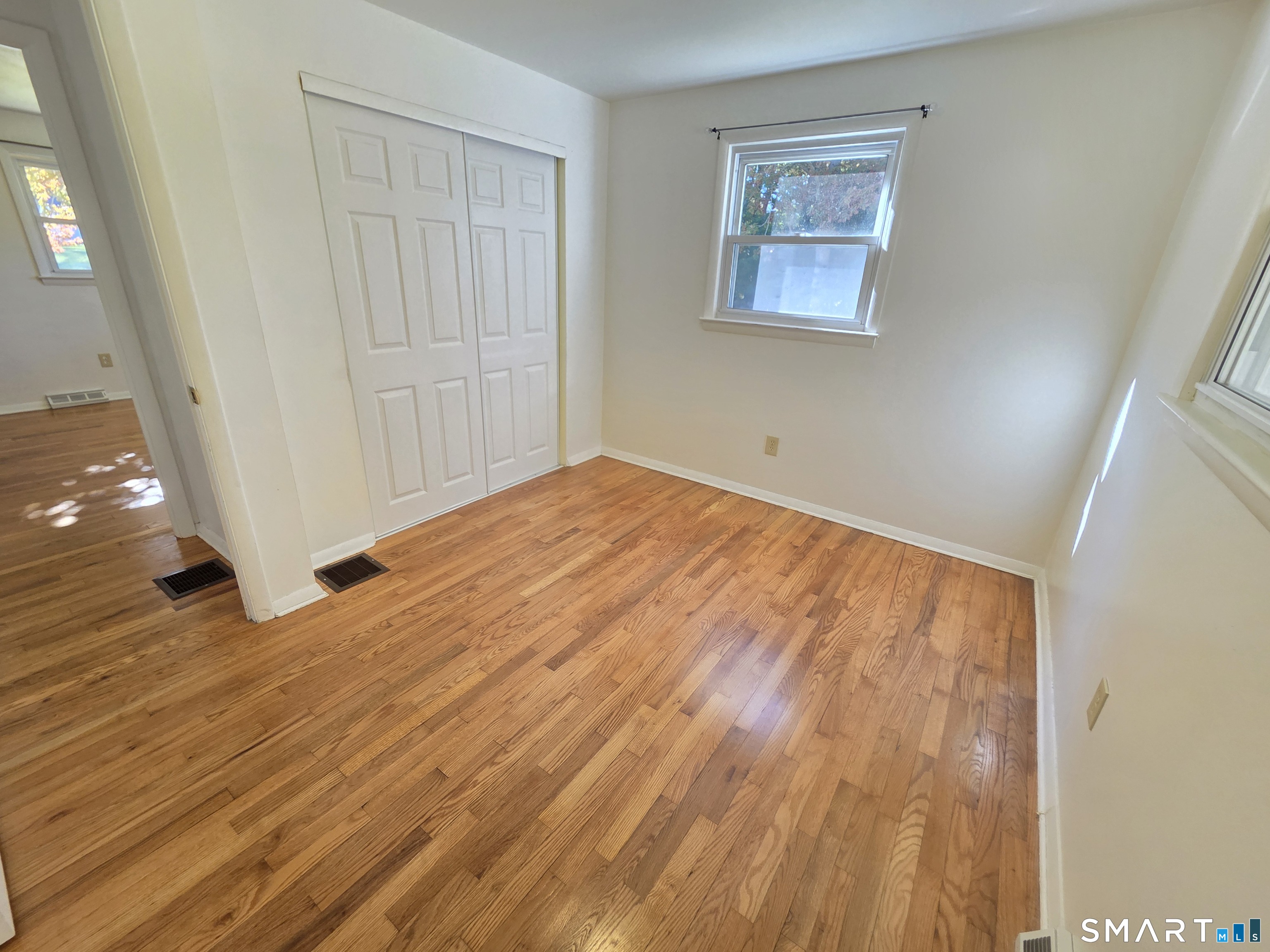 5 Liberty Road Montville CT 06370