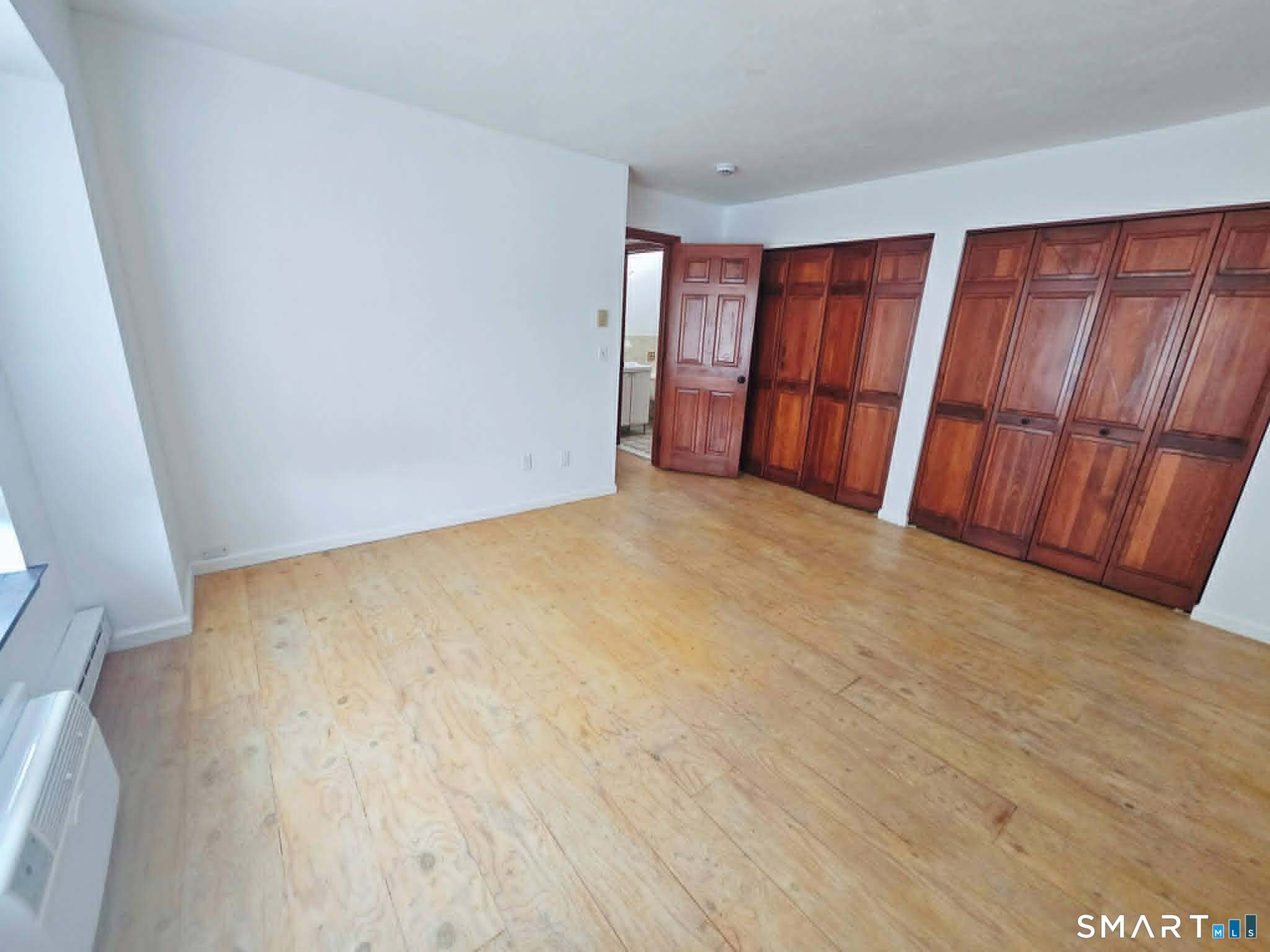 112 Bond Street Hartford CT 06114