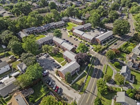 18 Hamilton Court Stamford CT 06902