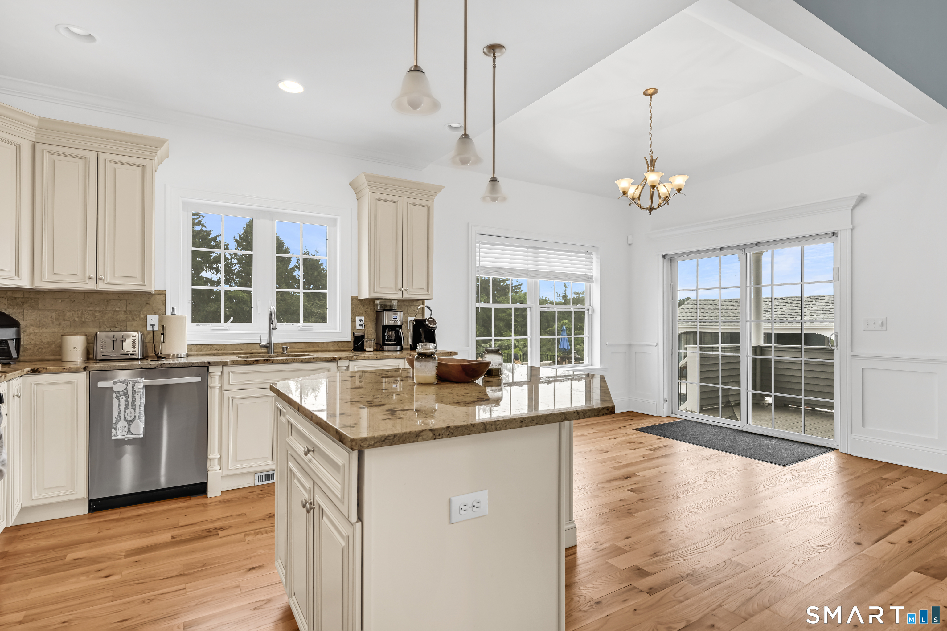 16 Bella Vista Drive Watertown CT 06795