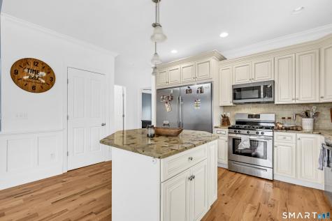 16 Bella Vista Drive Watertown CT 06795