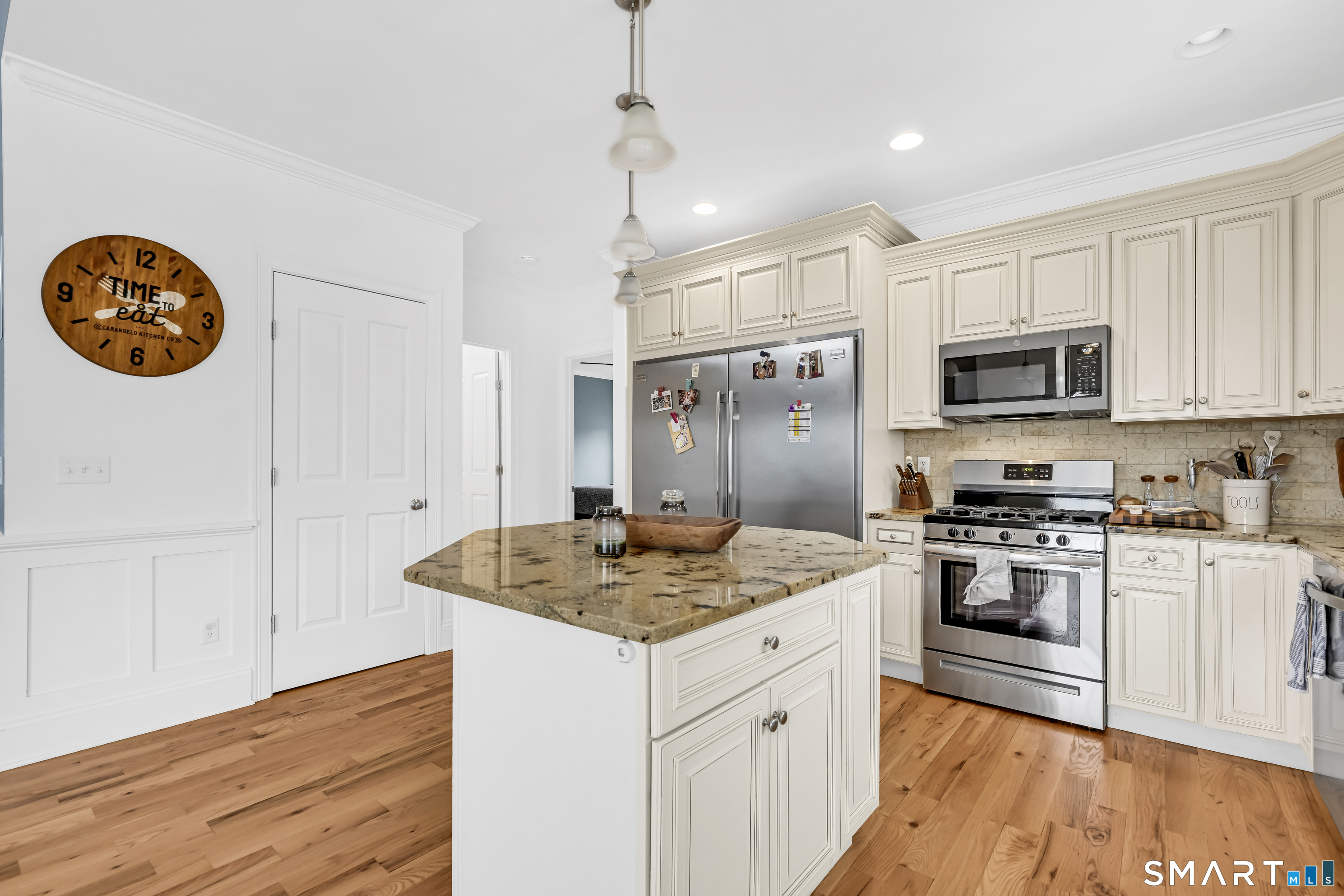 16 Bella Vista Drive Watertown CT 06795