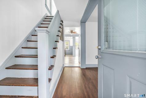 6 Alfred Court Stratford CT 06615
