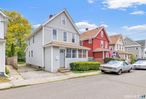 6 Alfred Court Stratford CT 06615