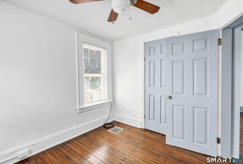 6 Alfred Court Stratford CT 06615