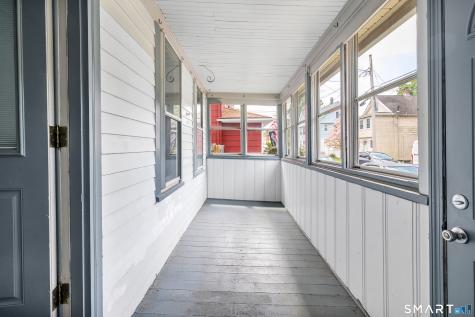 6 Alfred Court Stratford CT 06615