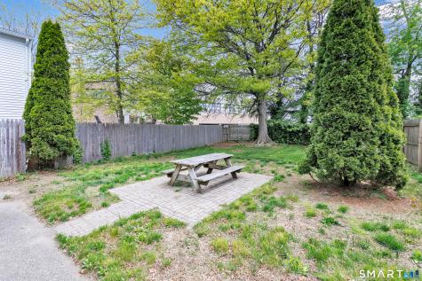 6 Alfred Court Stratford CT 06615