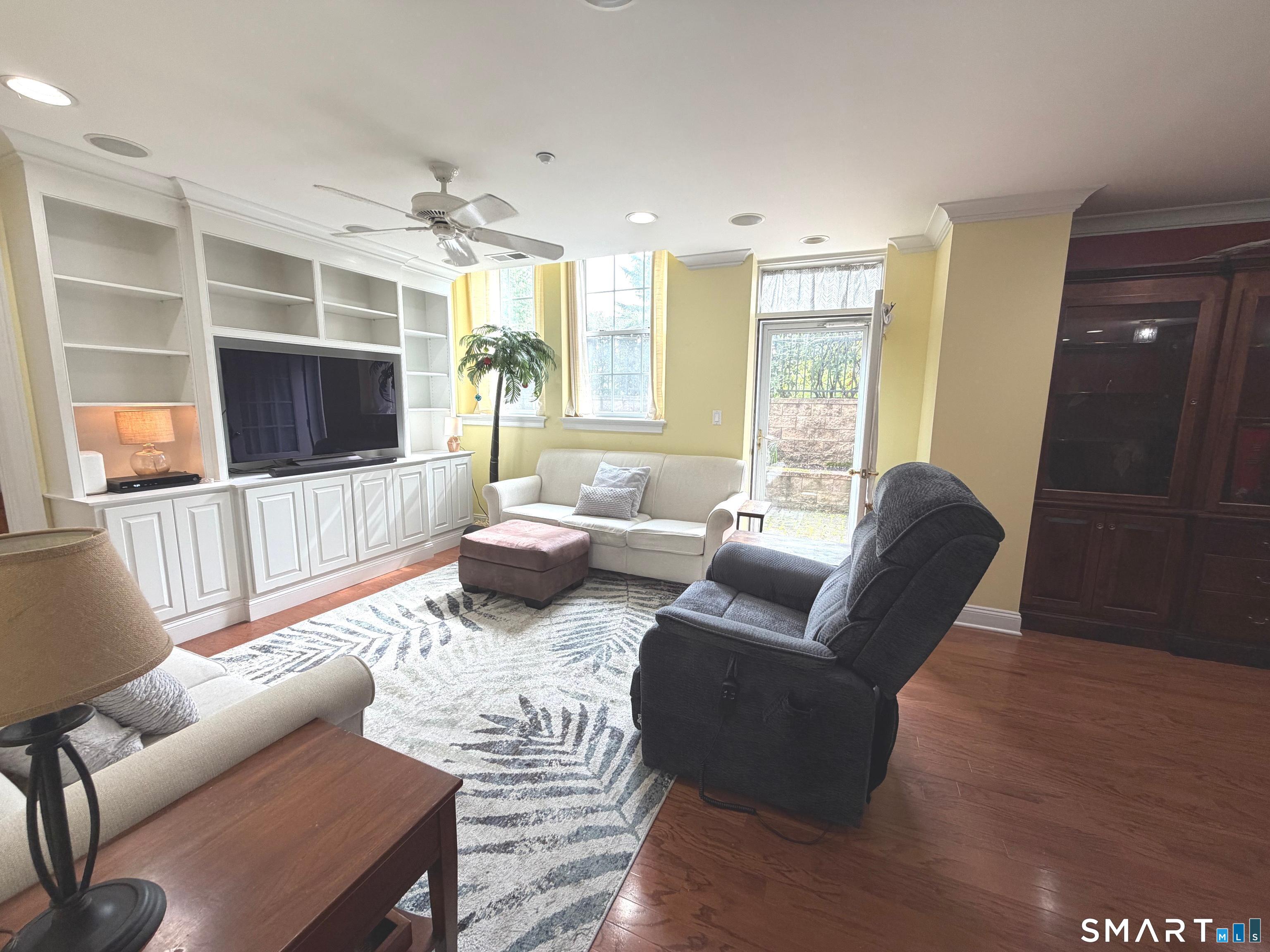 30 Schoolhouse Drive West Hartford CT 06110