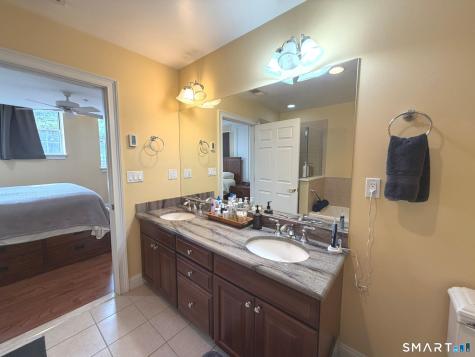 30 Schoolhouse Drive West Hartford CT 06110