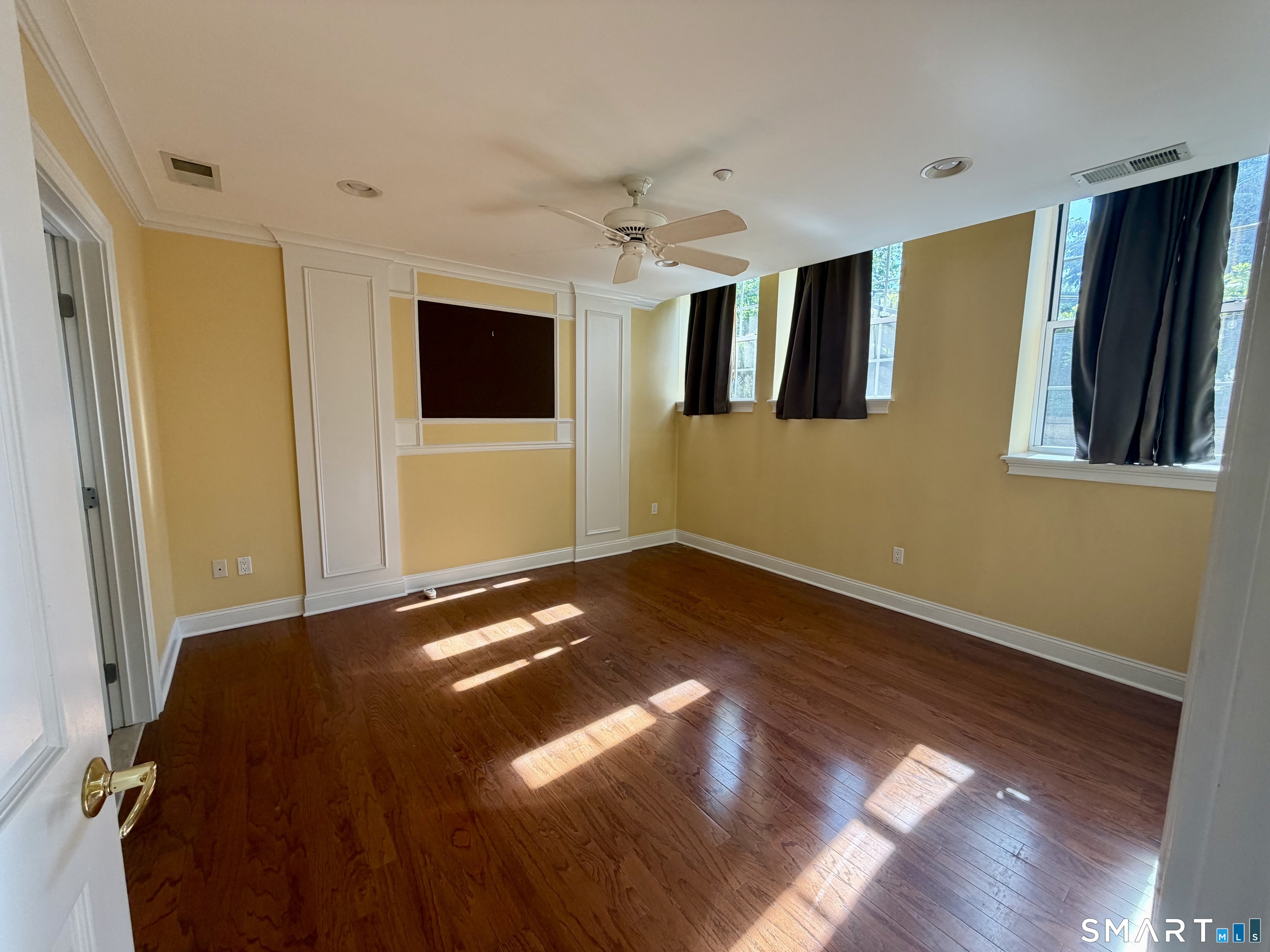 30 Schoolhouse Drive West Hartford CT 06110