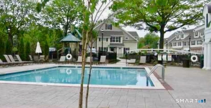 30 Schoolhouse Drive West Hartford CT 06110