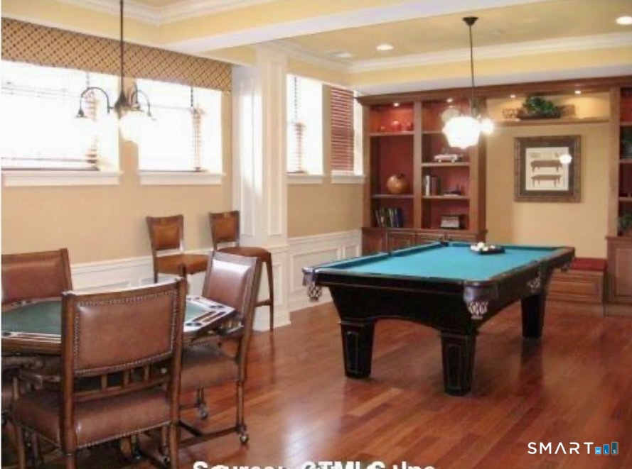 30 Schoolhouse Drive West Hartford CT 06110