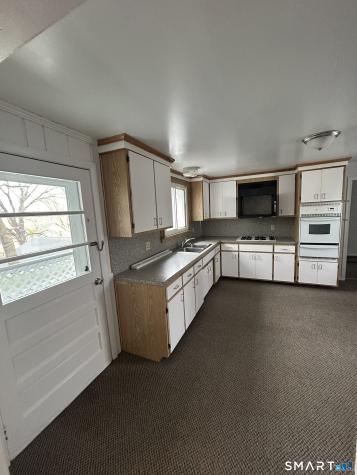 73 Peck Street Norwich CT 06360