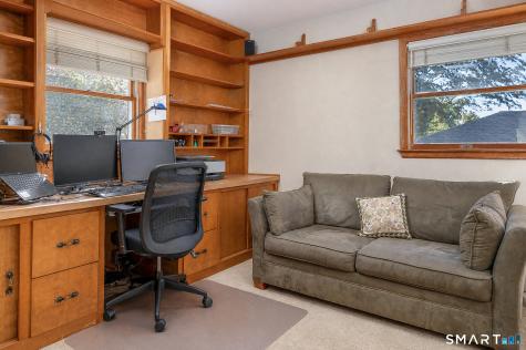 339 State Route 39 Route New Fairfield CT 06812