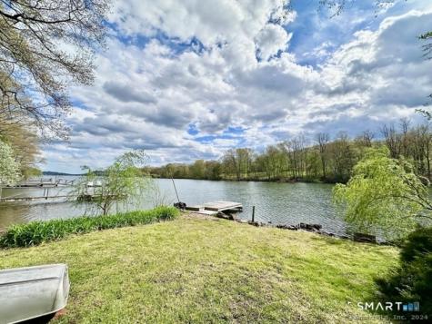 11 Bogus Hill Road New Fairfield CT 06812