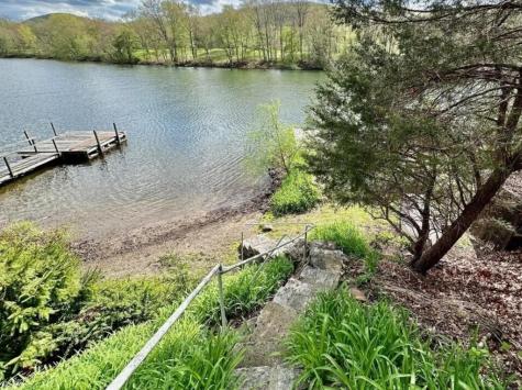 11 Bogus Hill Road New Fairfield CT 06812