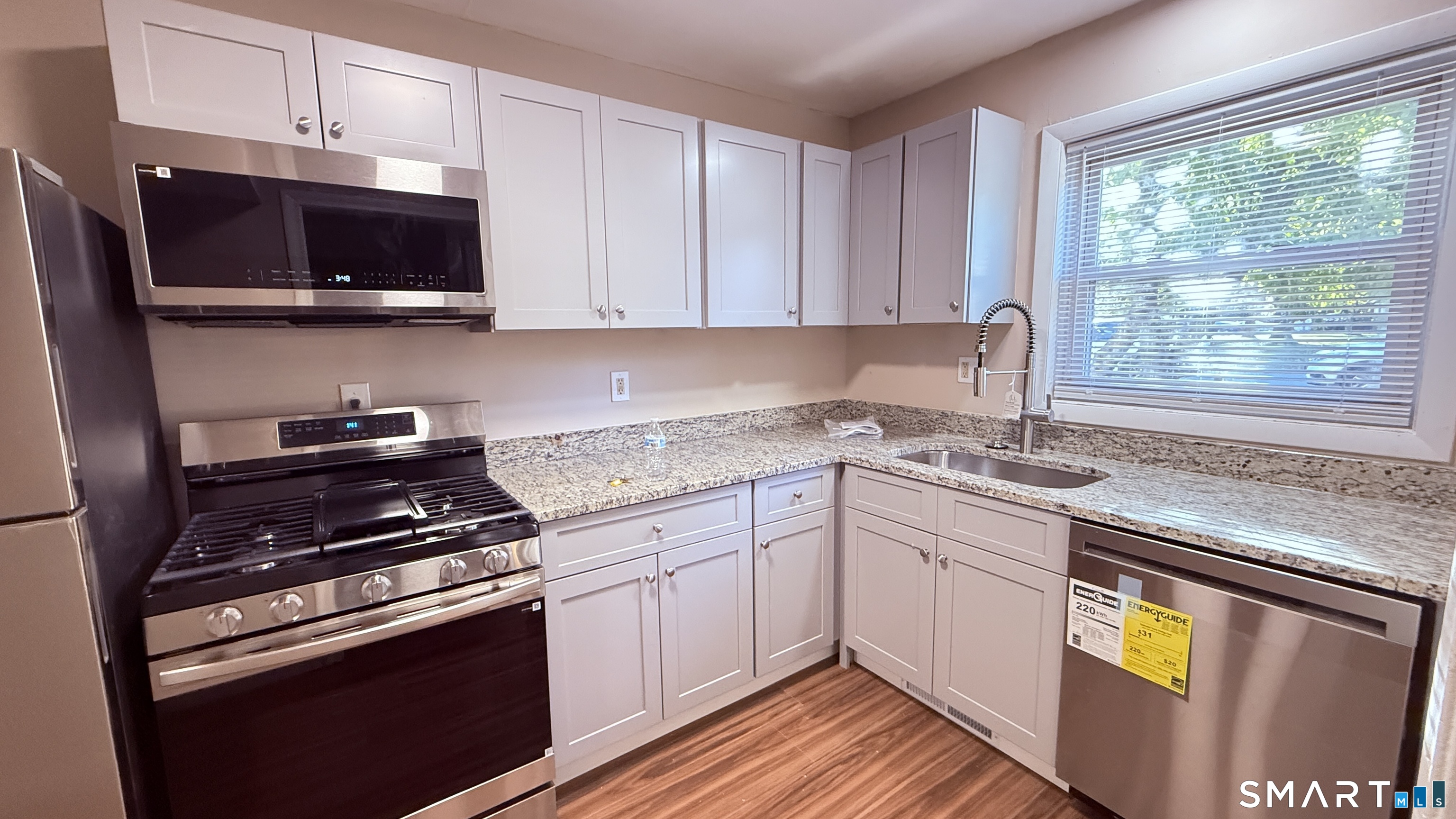 3 Camelot Drive Bloomfield CT 06002