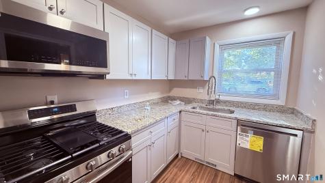 3 Camelot Drive Bloomfield CT 06002