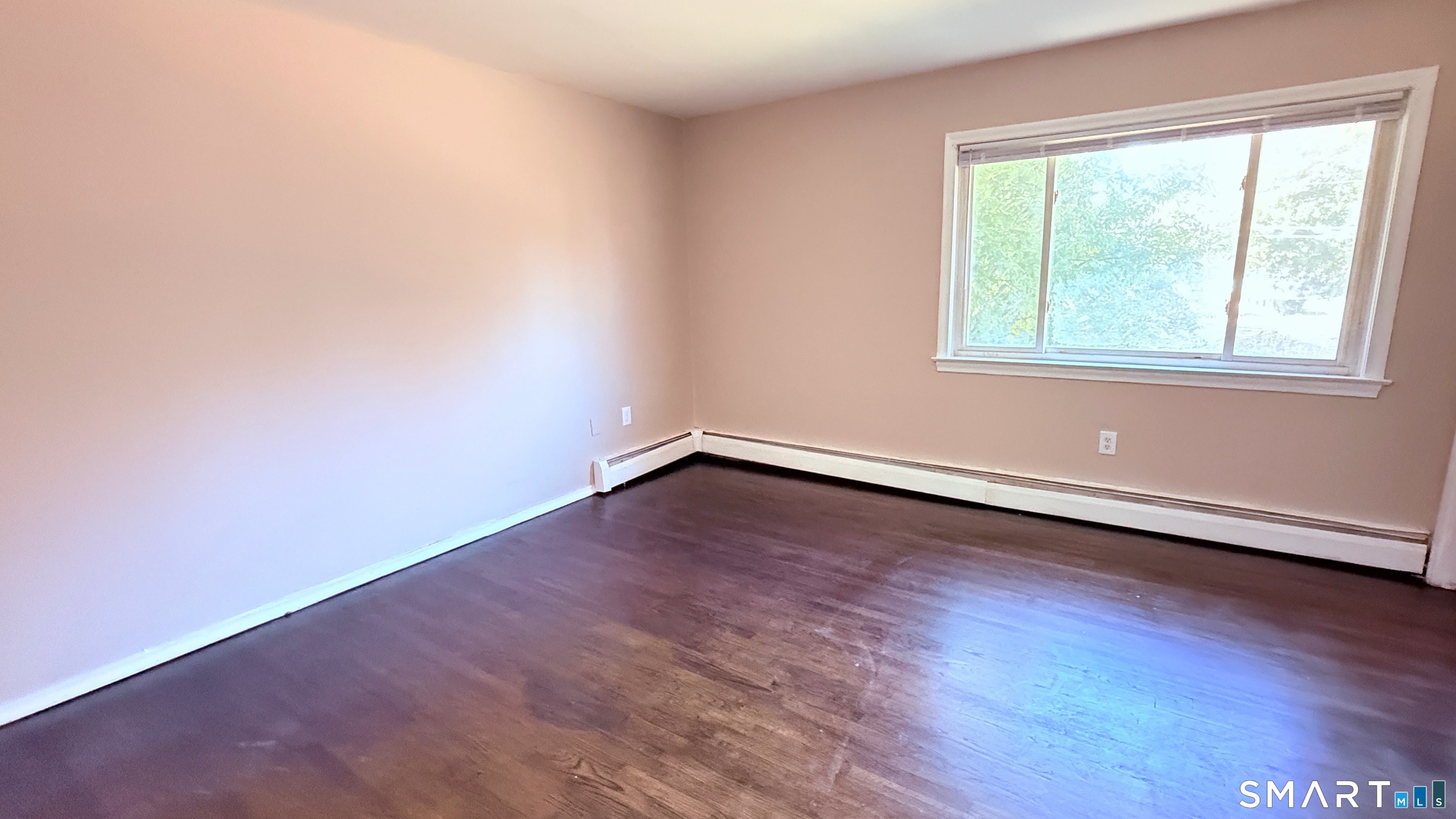 3 Camelot Drive Bloomfield CT 06002