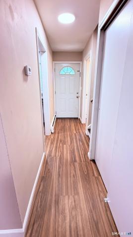 3 Camelot Drive Bloomfield CT 06002