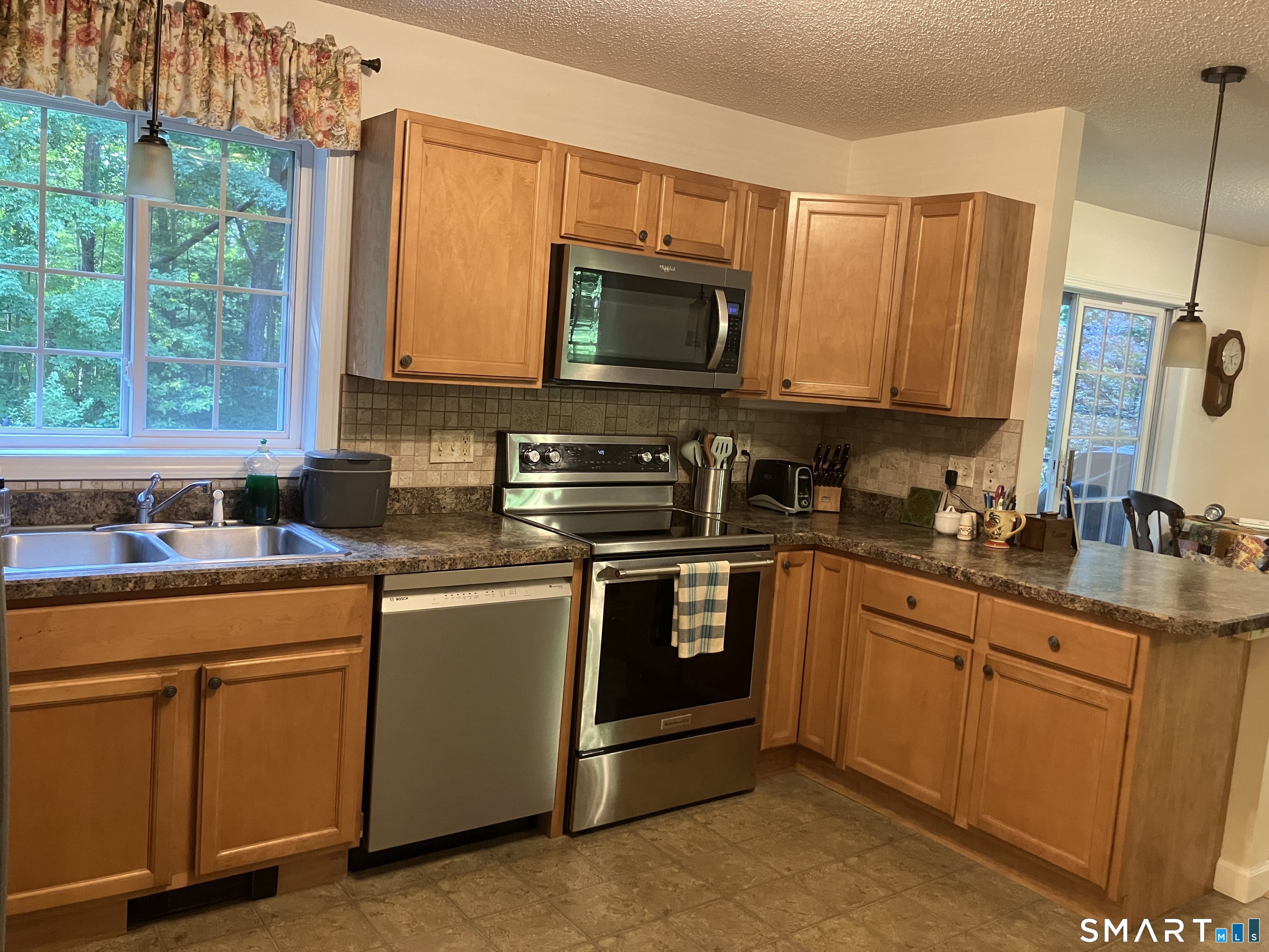 144 Crane Hill Road Mansfield CT 06268