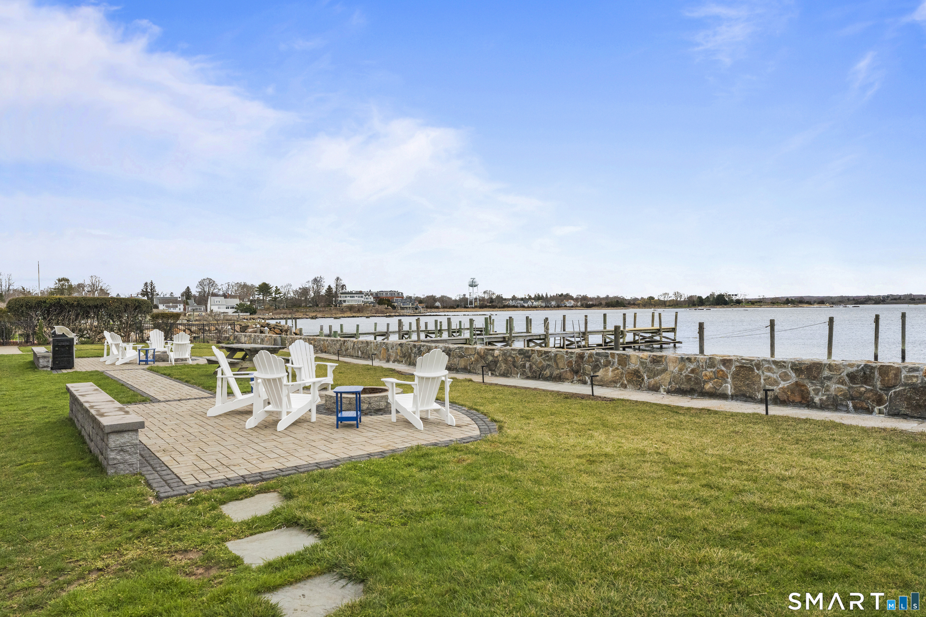 17 Hancox Street Stonington CT 06378