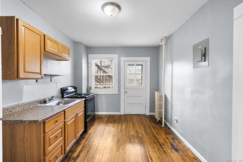 38 Beacon Street Hartford CT 06053