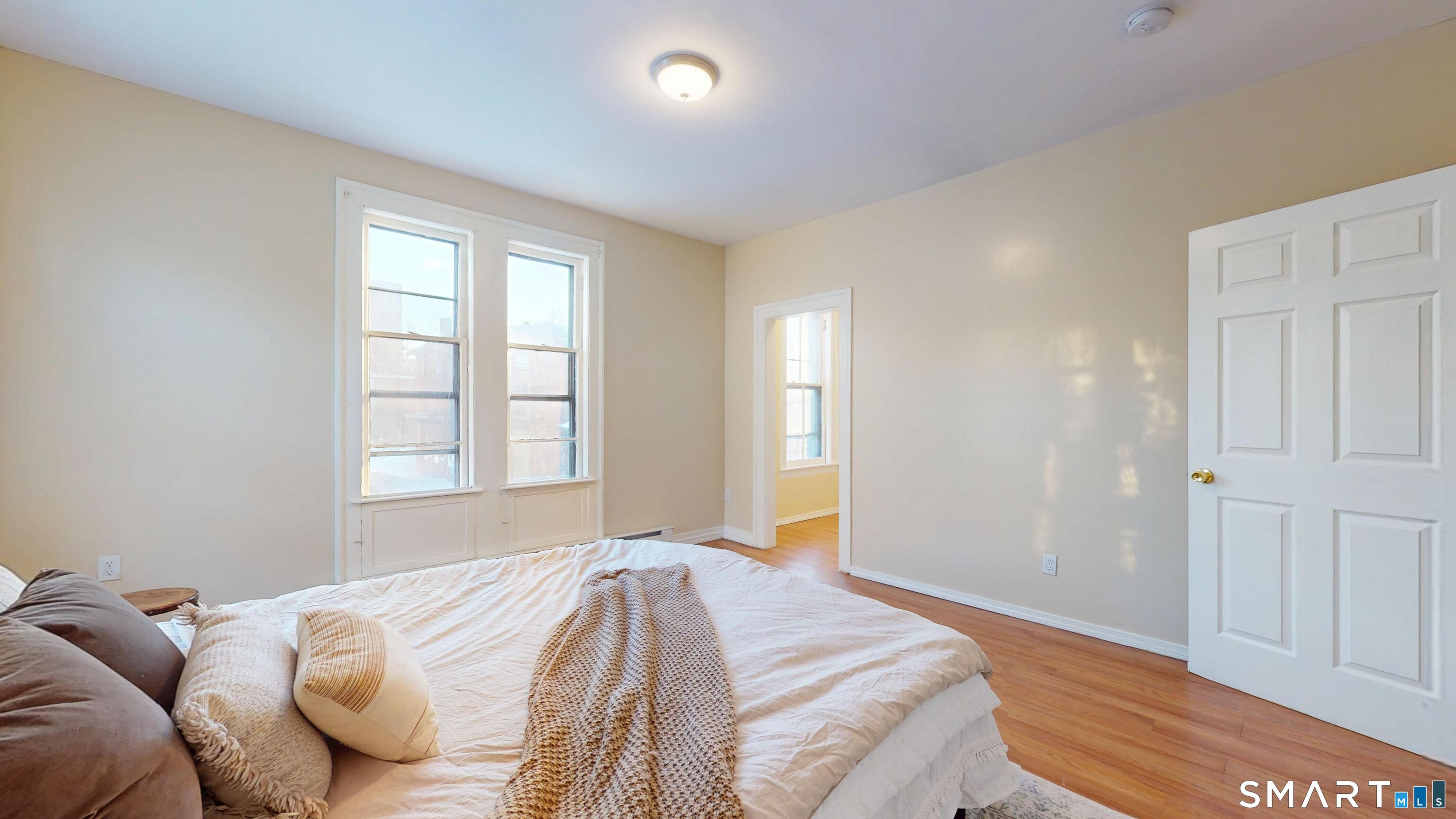 24 Madison Street Hartford CT 06106