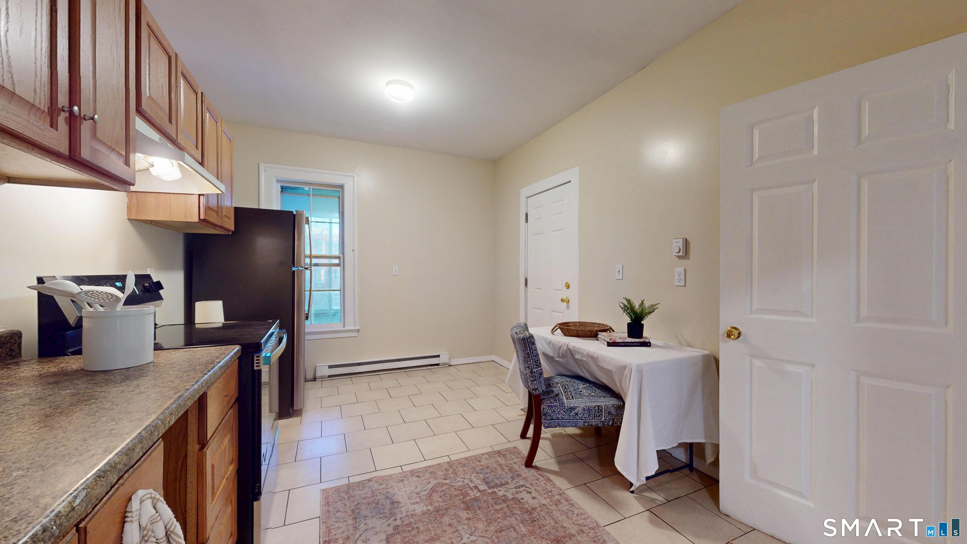 24 Madison Street Hartford CT 06106